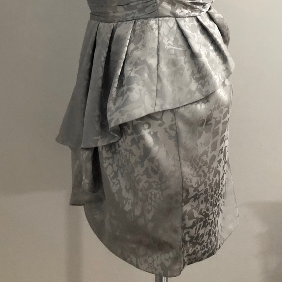 H&M Silver Strapless Ruched Ruffle Cocktail Mini NWT - Picture 7 of 13